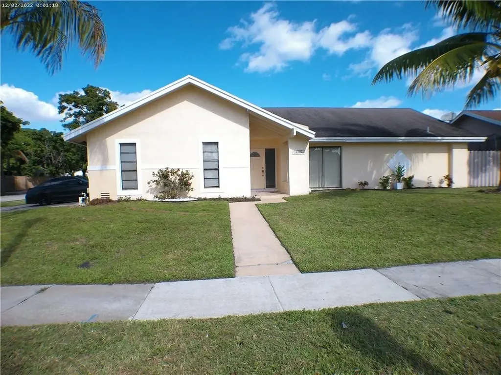 7161 NW 45th Street Lauderhill FL 33319