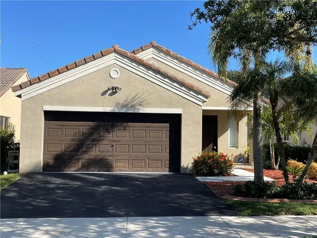 1390 Sabal Trail Weston FL 33327