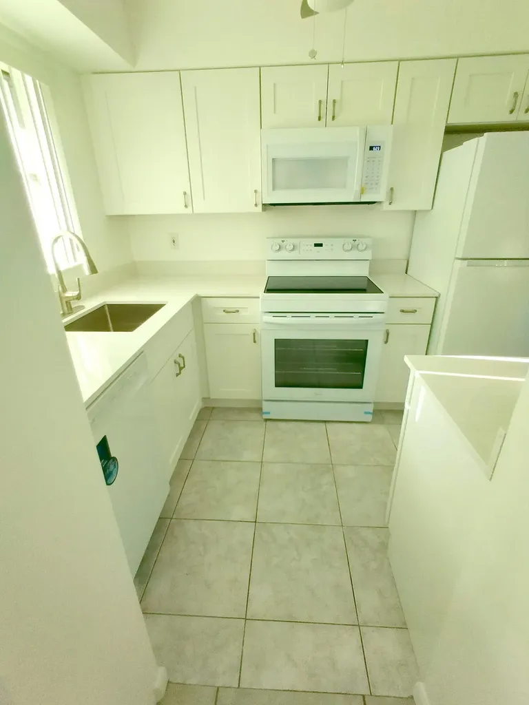 5100 NE 15th Avenue Fort Lauderdale FL 33334