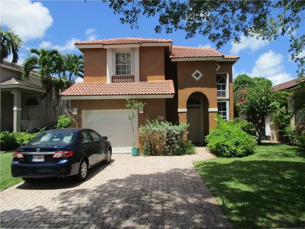 387 NW 107th Avenue Pembroke Pines FL 33026