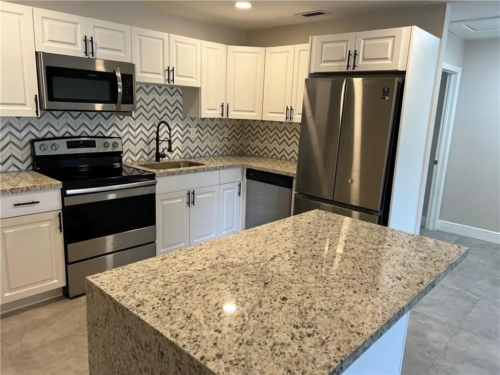 4320 Coral Springs Drive Coral Springs FL 33065