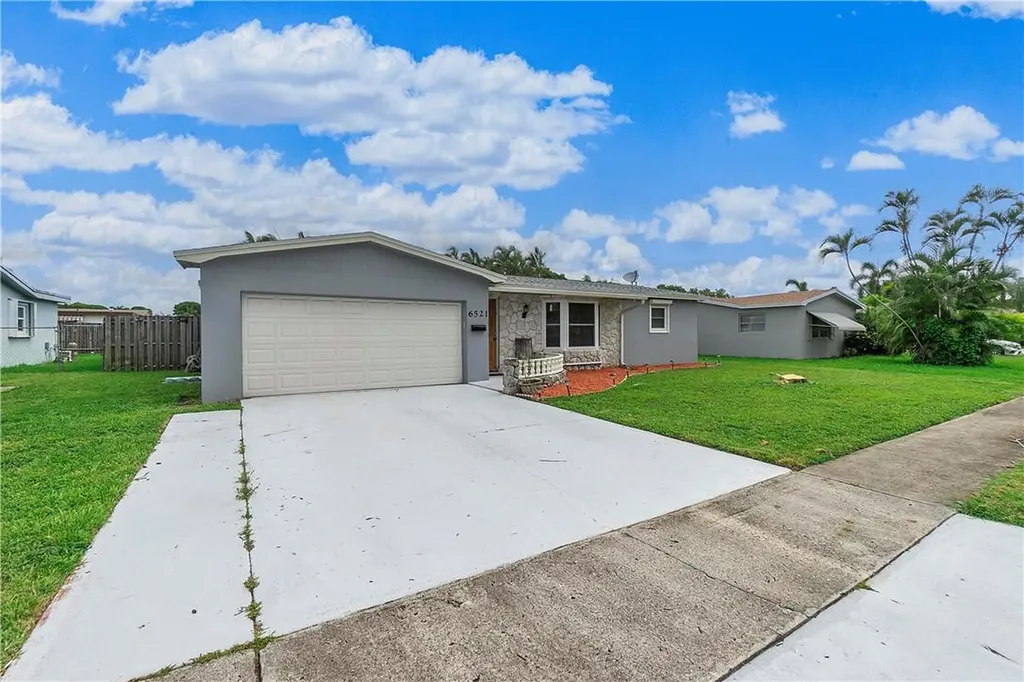 6521 NW 1st Street Margate FL 33063