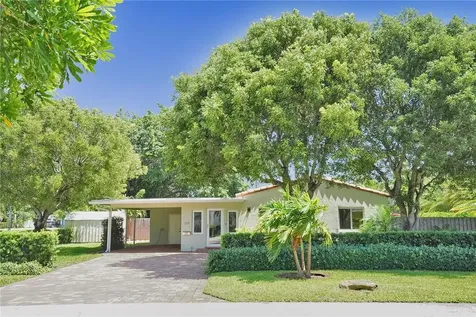 305 NE 25th Street Wilton Manors FL 33305