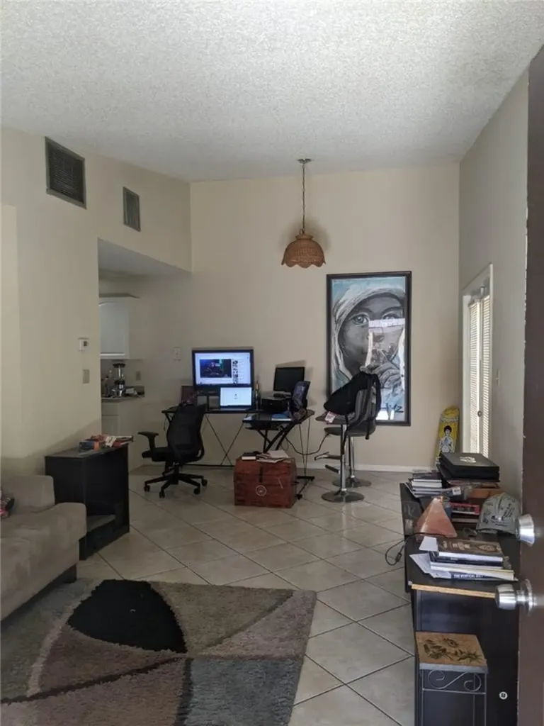 2004 S 10th Street Fort Pierce FL 34950