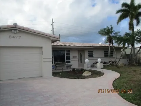 8477 NW 24th Court Pembroke Pines FL 33024