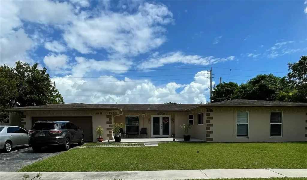 6741 SW 3rd Street Margate FL 33068