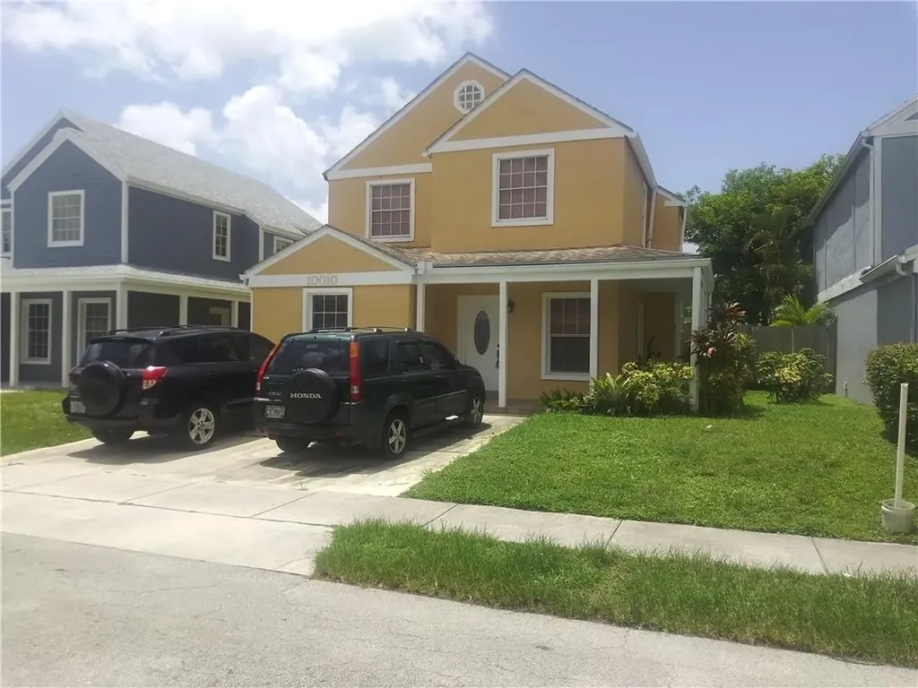 10010 Myrtle Court Miramar FL 33025