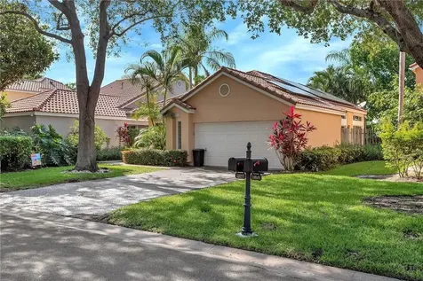 10055 NW 5th Street Plantation FL 33324