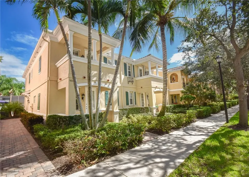 1689 Jeaga Drive Jupiter FL 33458
