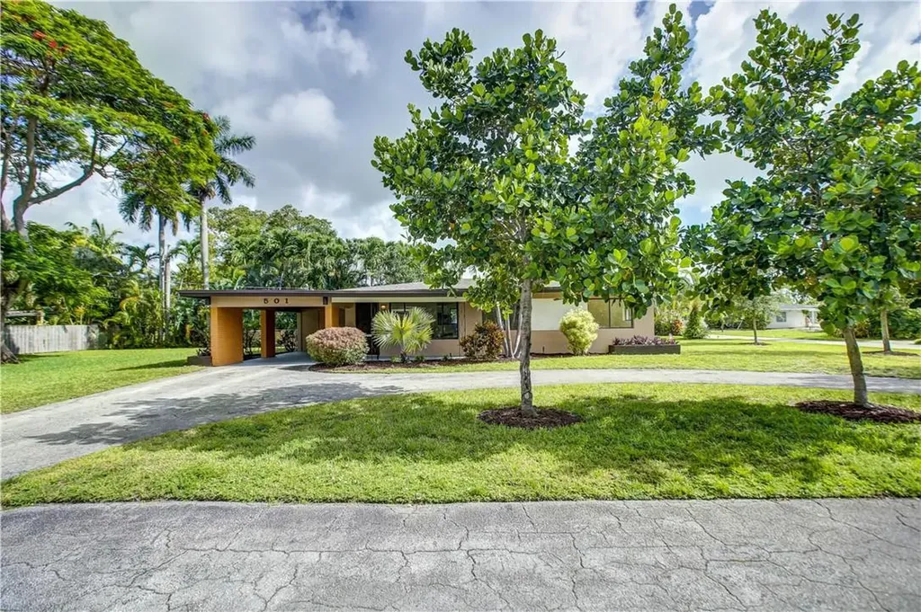 501 NW 24th Street Wilton Manors FL 33311
