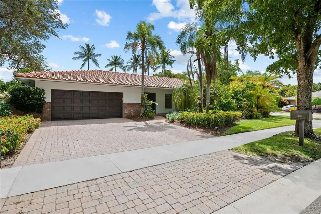 3401 N 31st Terrace Hollywood FL 33021
