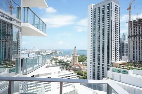 851 NE 1st Avenue Miami FL 33132