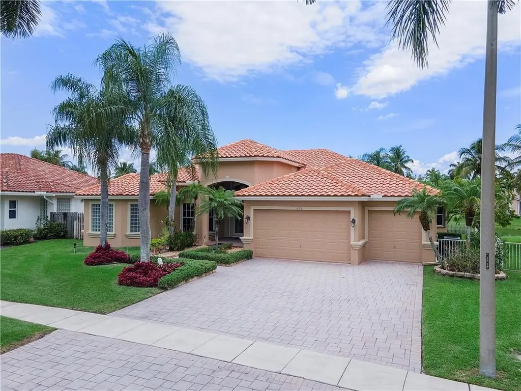 10951 NW 3rd Street Plantation FL 33324
