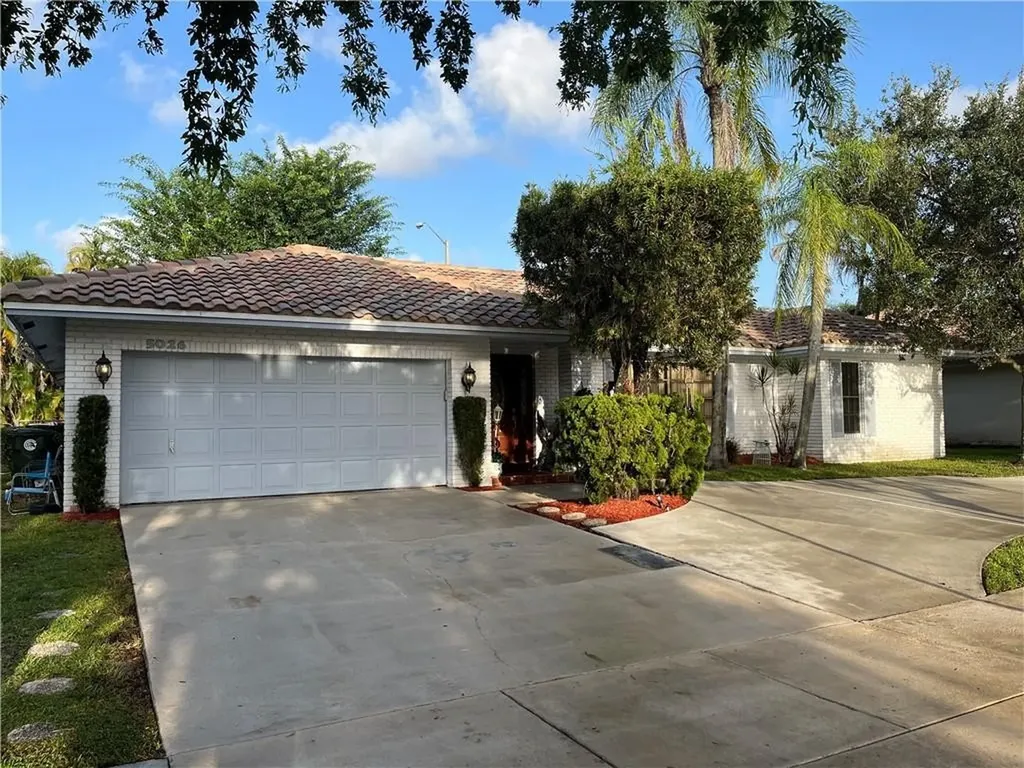 5026 NW 47th Avenue Coconut Creek FL 33073