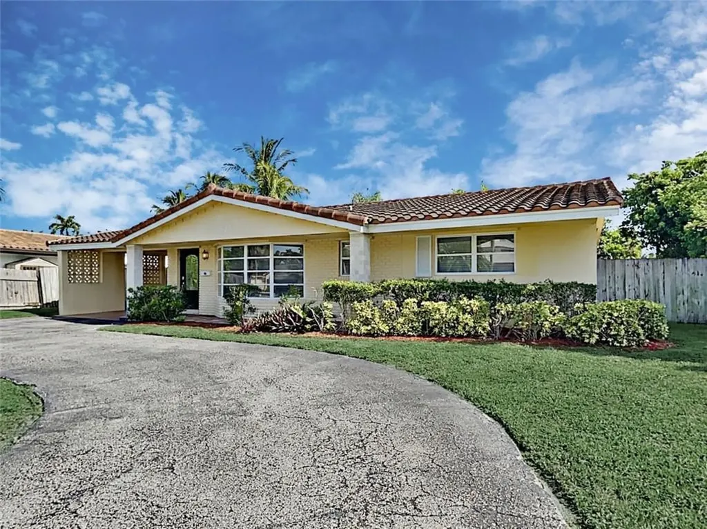 1325 W Camino Real Boca Raton FL 33486