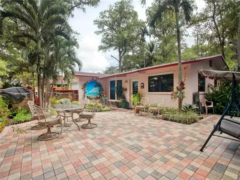 4310 NW 20th Avenue Oakland Park FL 33309