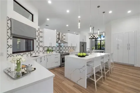 1859 NW 124th Way Coral Springs FL 33071
