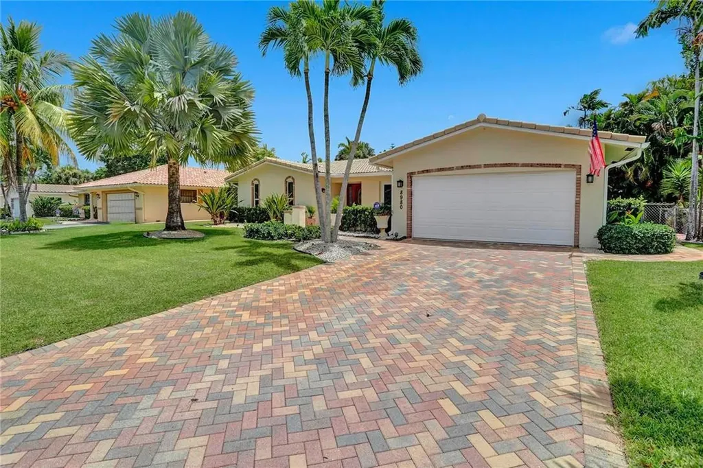 8980 NW 21st Court Coral Springs FL 33071