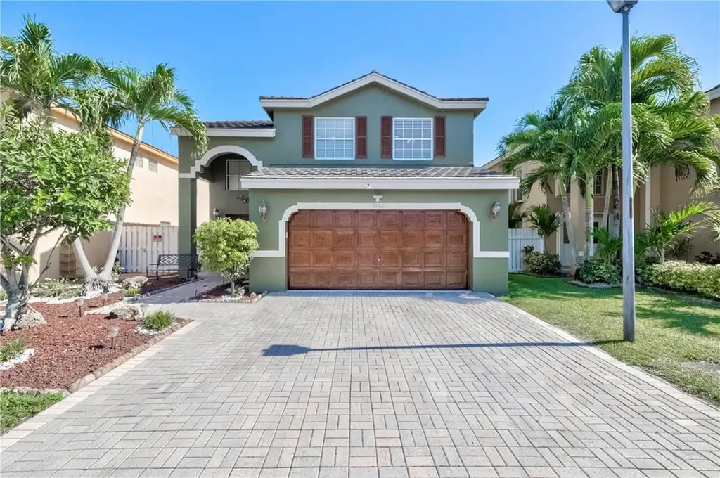 5904 N Sable Circle Margate FL 33063