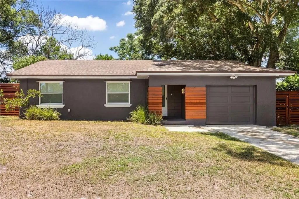 4532 Urban Court Orlando FL 32810