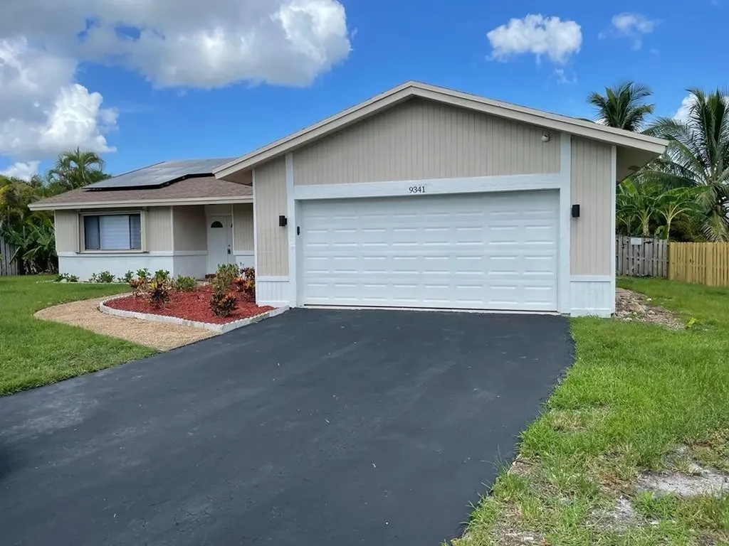9341 NW 32nd Street Sunrise FL 33351