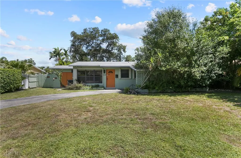 409 NE 28th Street Wilton Manors FL 33334
