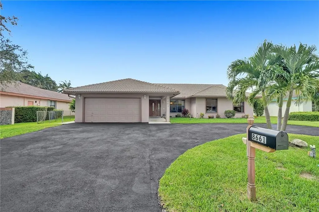 8661 NW 56th Street Coral Springs FL 33067