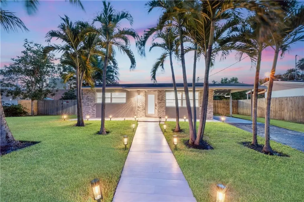 1461 SW 52nd Avenue Plantation FL 33317