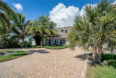 3881 NE 16th Avenue Oakland Park FL 33334