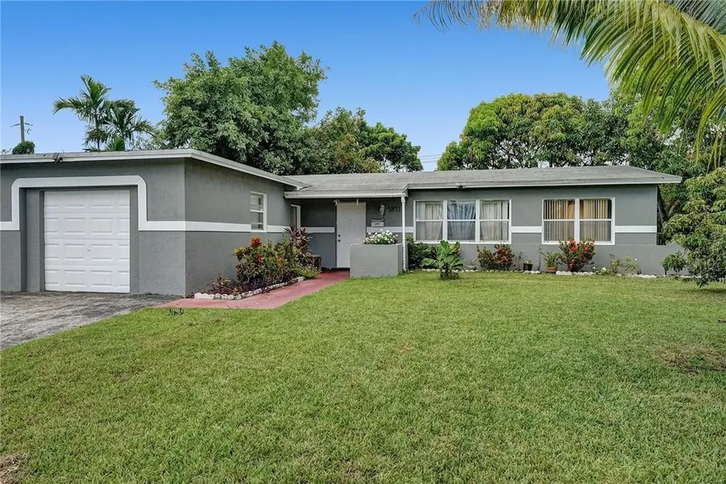 5871 NW 14th Place Sunrise FL 33313