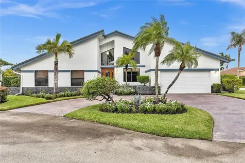 8711 NW 76th Court Tamarac FL 33321