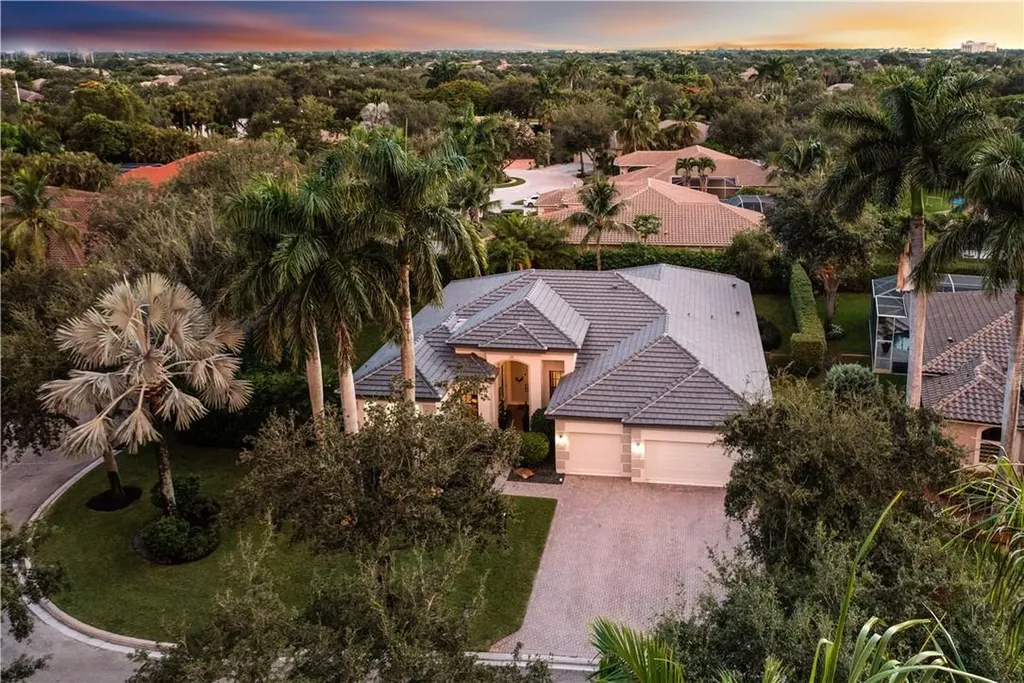 6733 NW 105th Lane Parkland FL 33076