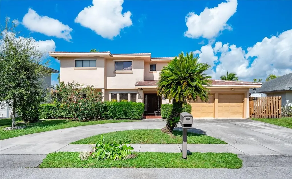 1500 SW 98th Avenue Pembroke Pines FL 33025