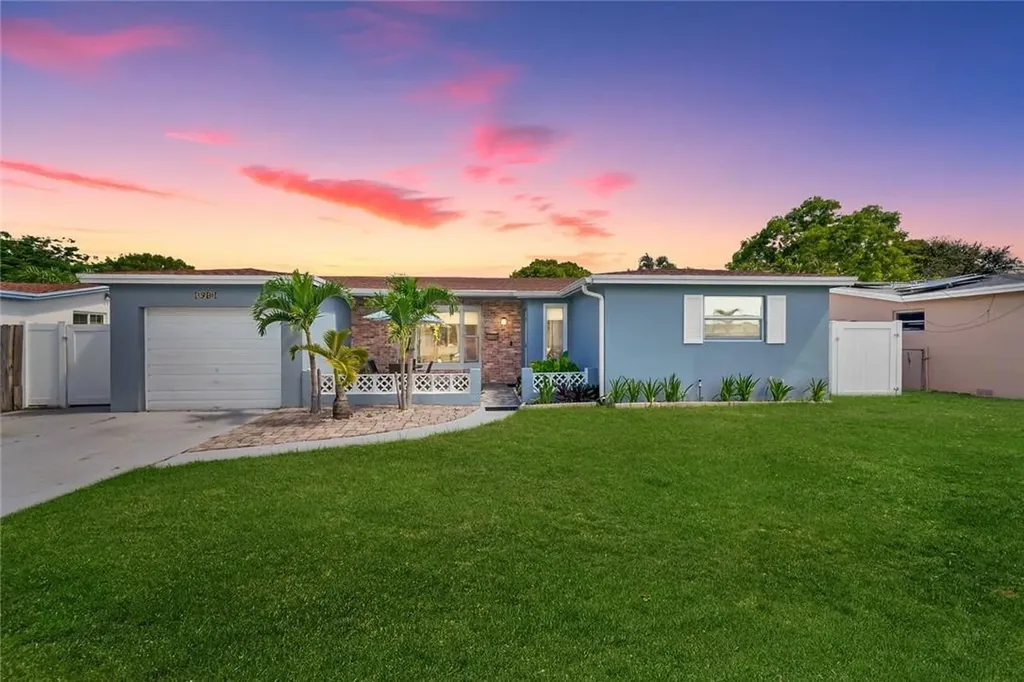 6569 NW 4th Street Margate FL 33063
