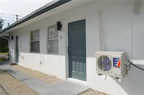1630 Dixie Highway Fort Lauderdale FL 33306