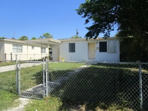 1208 W 32nd Street Riviera Beach FL 33404
