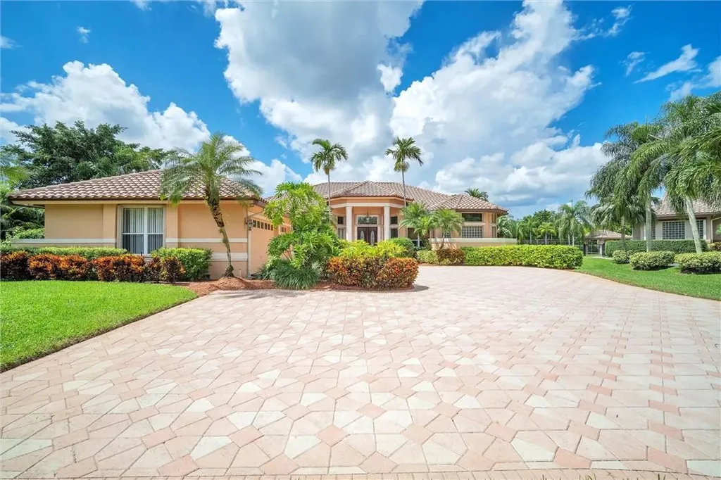 11625 NW 5th Street Plantation FL 33325