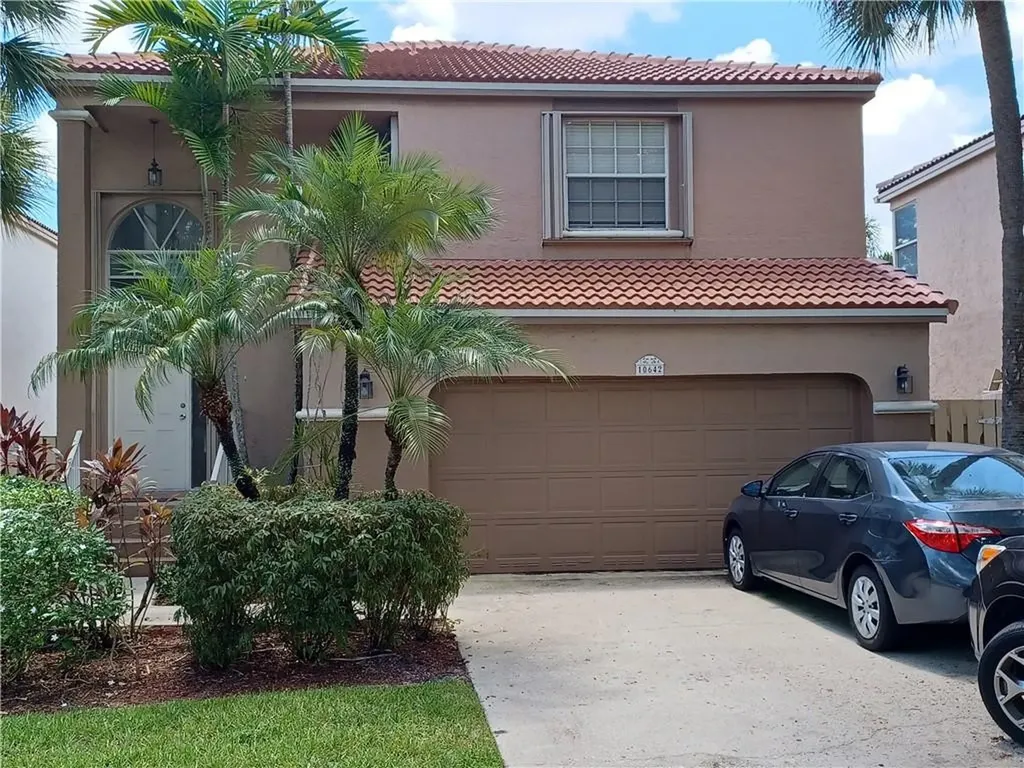 10642 NW 12th Court Plantation FL 33322