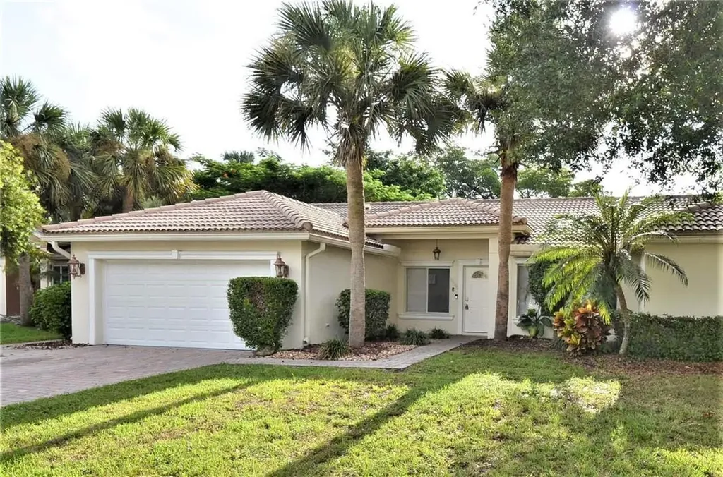 5480 NW 40th Terrace Coconut Creek FL 33073