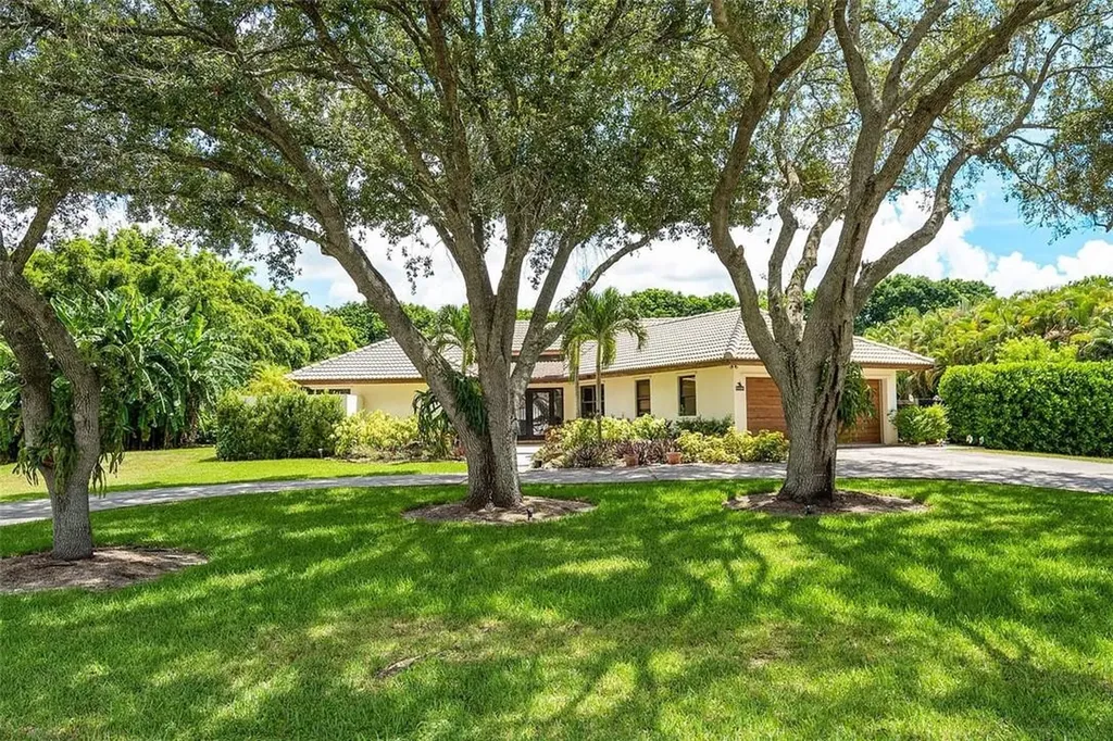 4980 SW 195th Terrace Southwest Ranches FL 33332