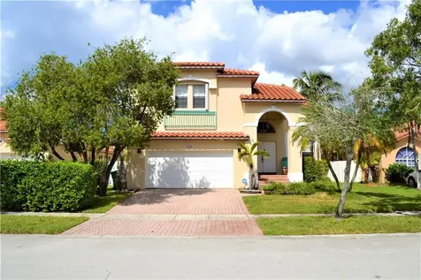 1020 NW 185th Avenue Pembroke Pines FL 33029