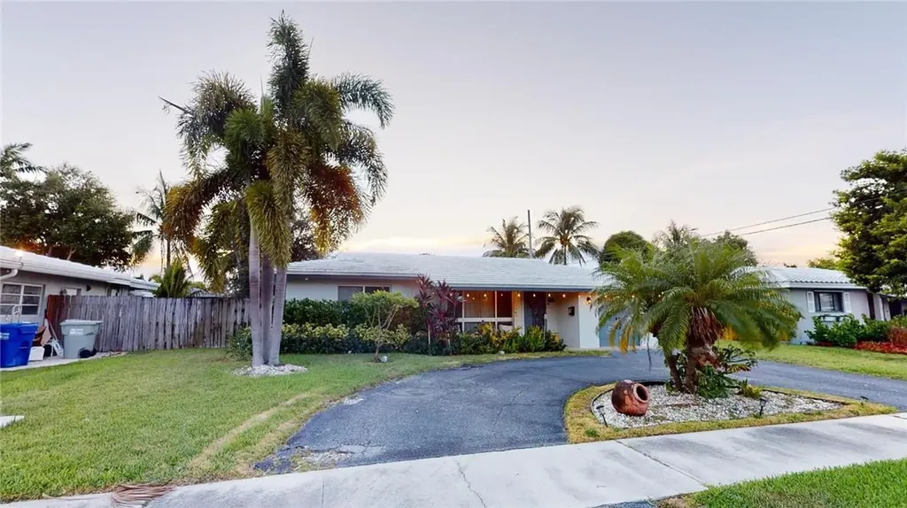431 SE 4th Avenue Pompano Beach FL 33060