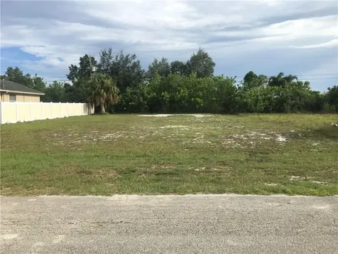 514 SW Lakota Avenue Port St Lucie FL 34953