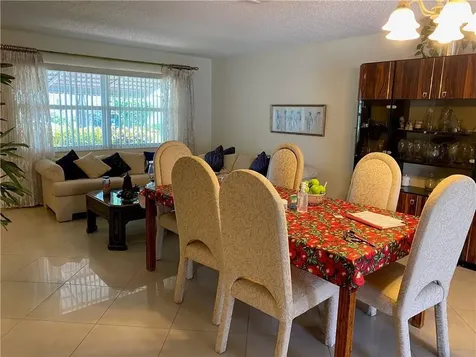 1087 NW 88th Way Plantation FL 33322