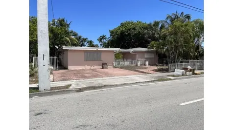 1220 S Cypress Road Pompano Beach FL 33060