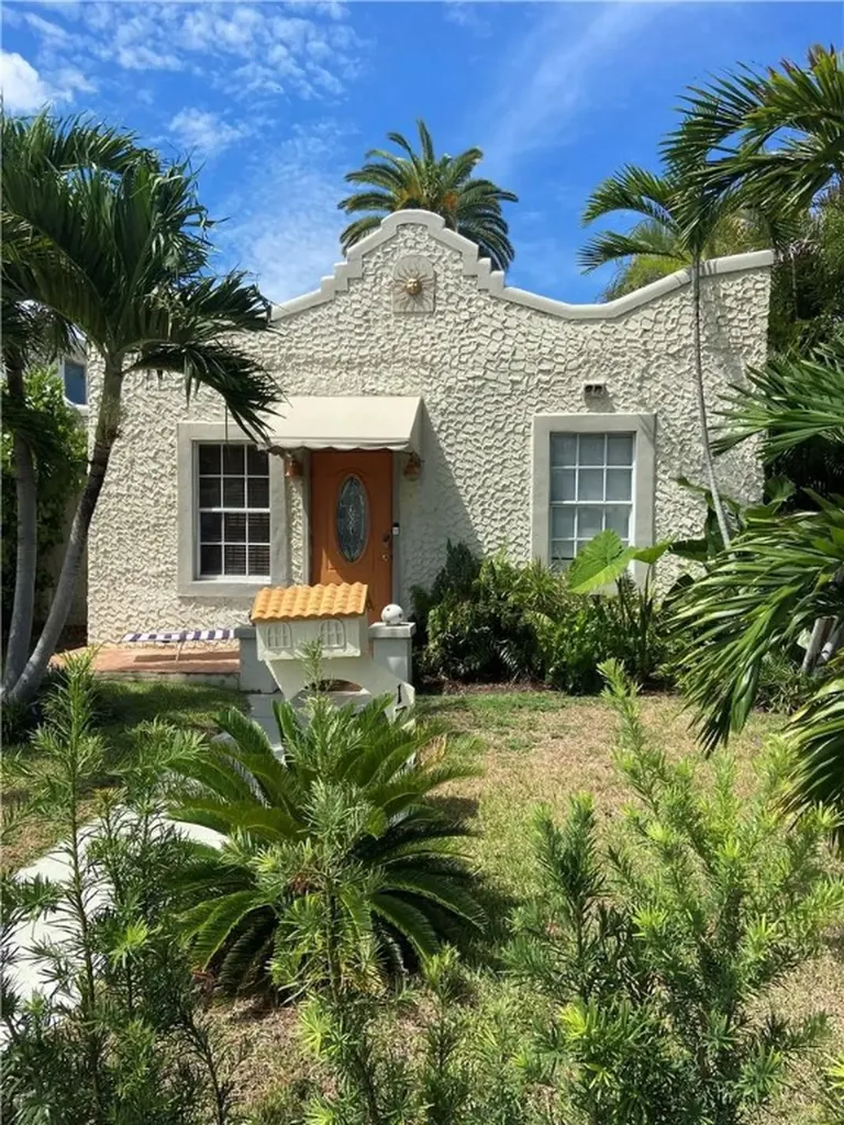 1705 Rodman Street Hollywood FL 33020