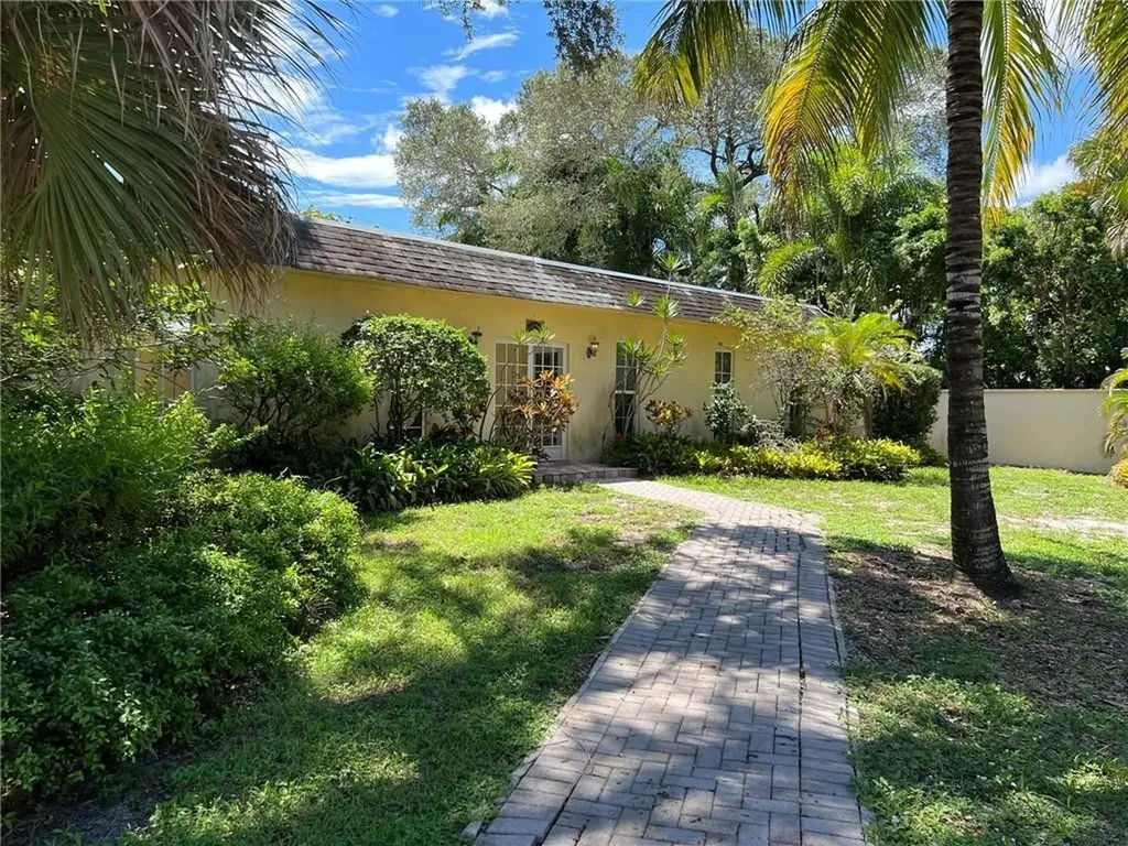 1040 SW 21st Street Boca Raton FL 33486
