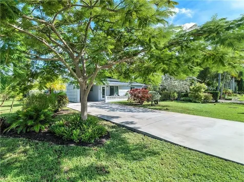 649 NW 28th Court Wilton Manors FL 33311