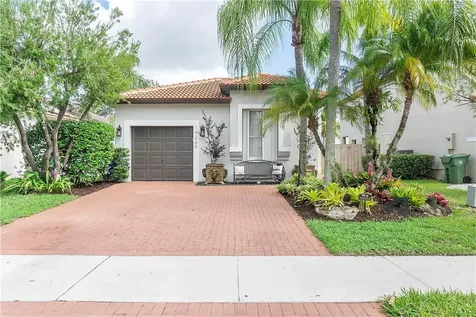 19269 NW 13th Street Pembroke Pines FL 33029