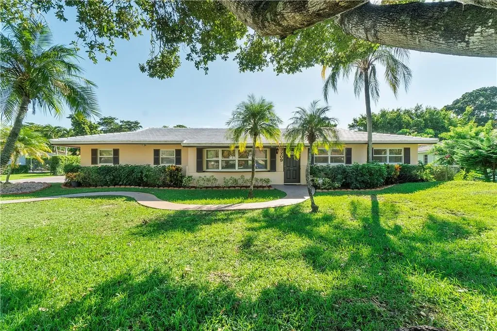 3209 NW 89th Avenue Coral Springs FL 33065